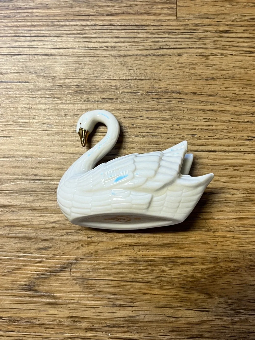 Vintage Lenox Swan Figurine 24K Gold Accents Place Card Holder/Cake Topper